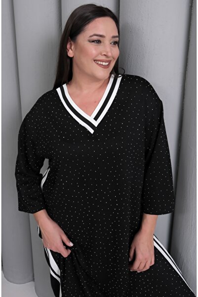 Şans Γυναικείο φόρεμα μεγάλου μεγέθους μαύρο, με λεπτομέρεια με ριμπάντες, λαιμόκοψη σε σχήμα V, με στάμπα πέτρας 65N39191