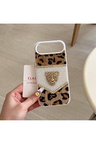 madamcase İPHONE 17 PRO MAX LEOPAR DESENLİ TÜYLÜ TAŞLI BEYAZ RENK TELEFON KILIFI