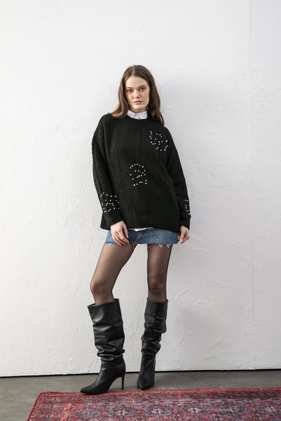 Loov Pearl Embellished Black Knit Sweater – Stylish Women's Knitwear Sweater, Soft Textured Sweater