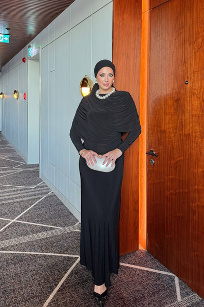 Love Fab Cape Collar Fish Model Hijab Evening Dress
