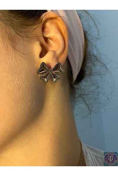 uyguntakıaksesuar Siyah Kurdele Tasarım Paslanmaz Çelik Küpe – Modern ve Şık Görünüm