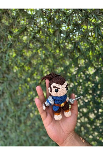 SLECrochet El Yapımı League of Legends Yasuo Amigurumi Oyuncak – 12 cm Karakt...