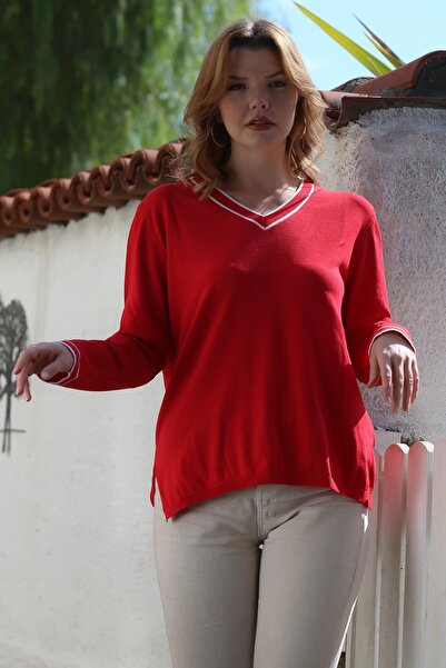 Chiccy Red V-Neck Long Sleeve Slim Slit Knitwear Sweater 65 60