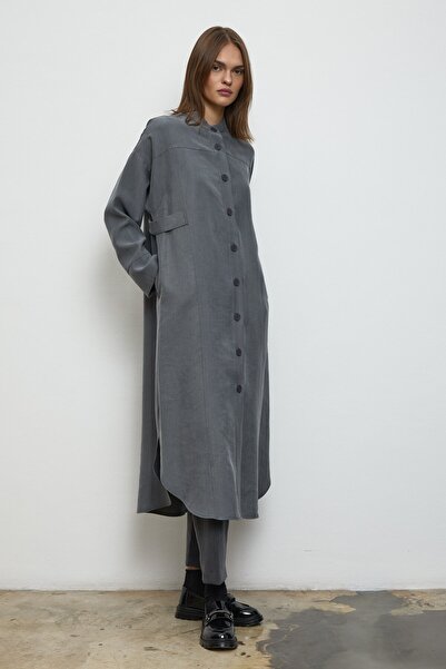 QANU قميص خاص مدخن