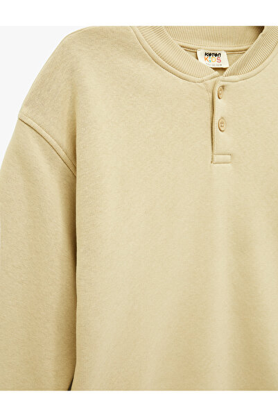 Koton Long Sleeve Button Detailed Round Neck Oversize Sweatshirt