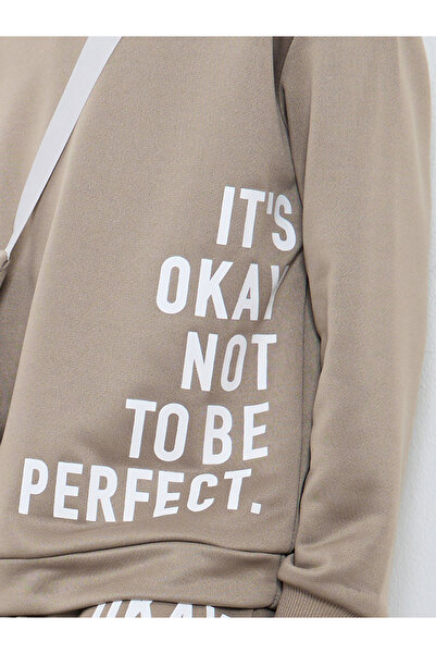 Styli Slogan Print Sweatshirt and Joggers Set with Sling Bag