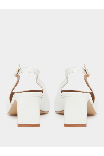 Raid By Styli Leslie Pointed Toe Shoes