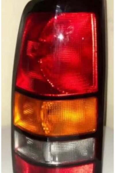 Generic Rear left smoked taillight for Sierra (model 2000-2006)