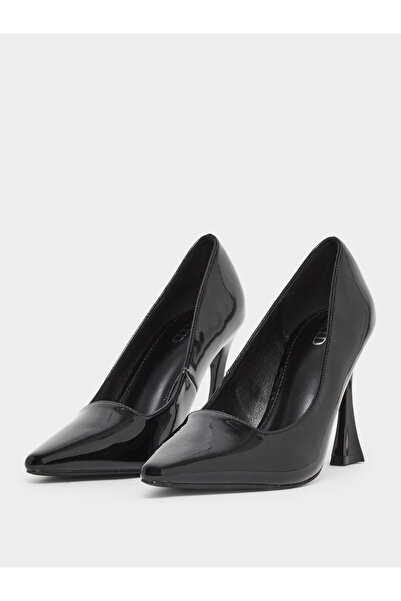 Raid By Styli Aleener High Heel Court Shoes