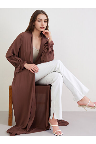 Styli عباية سادة بأكمام مكشكشة مفتوحة من الأمام