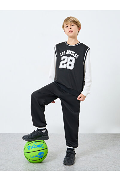 Styli Black Graphic Print Sweatshirt and Joggers Set