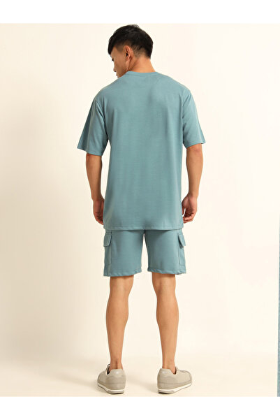 Bushirt By Styli Men Drop-Shoulder Oversized T-Shirt and Shorts Set