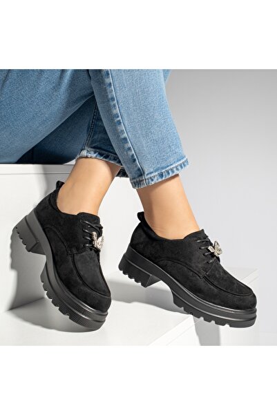 Modlet.ro Γυναικεία μαύρα σουέτ παπούτσια με χοντρή σόλα και μεταλλικές λεπτο...