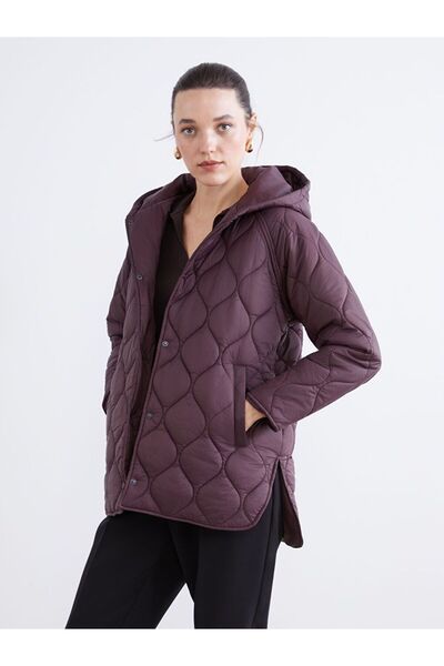 LC Waikiki LCWAIKIKI Classic Kapüşonlu Kapitone Oversize Kadın Şişme Mont