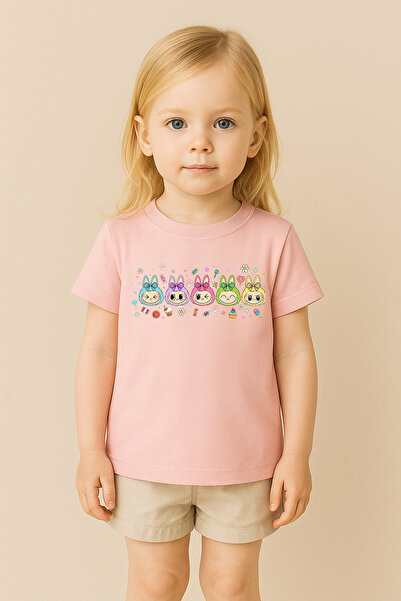 SVART WEAR تي شيرت مطبوع بنمط لابوبو للأطفال والكبار بتصميم مزدوج