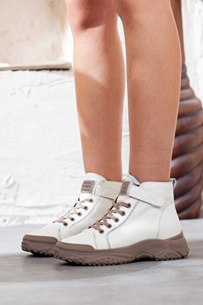 Adım Adım Women's Non-Slip Sole Extra Comfortable Daily Boots