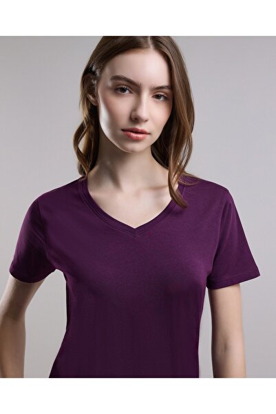 R&B تي شيرت سادة برقبة على شكل حرف V وأكمام قصيرة