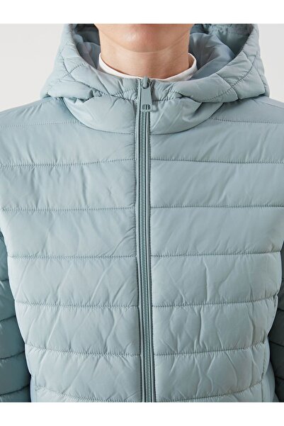 LC Waikiki LCWAIKIKI Classic Women's Hooded Plain Puffer Coat