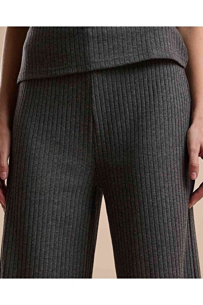 R&B Ribbed Wide Leg Pants with Elastic Waist