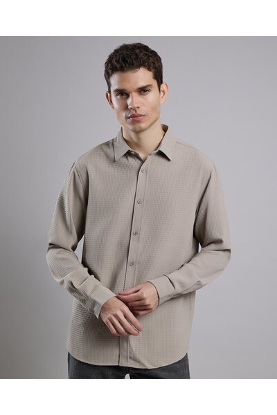 R&B قميص منقوش بياقة كلاسيكية وأكمام طويلة