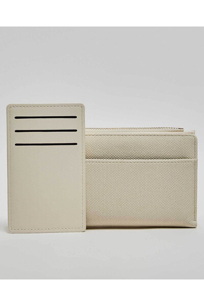 R&B Ivory Women's Multi-Slot Zippered Wallet