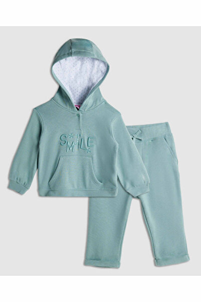 R&B طقم بدلة رياضية مطرزة للبنات الخضراء