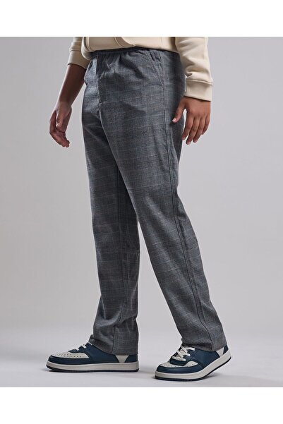 R&B Plaid Pants with Button Closure