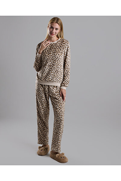 R&B طقم بيجامة من الصوف بنقوش حيوانية