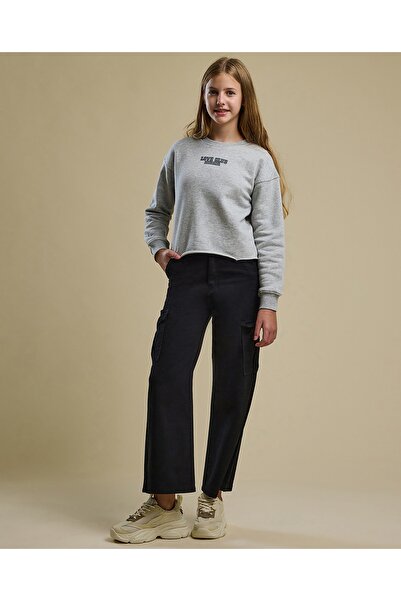 R&B بنطلون كارغو سادة مع إغلاق بأزرار