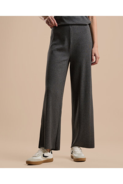 R&B Ribbed Wide Leg Pants with Elastic Waist