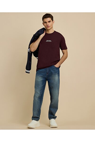 R&B Typography Print T-Shirt with Crew Neck and Short Sleeves