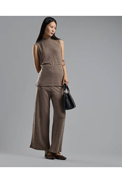 R&B Textured Sleeveless Knit Top with High Neck