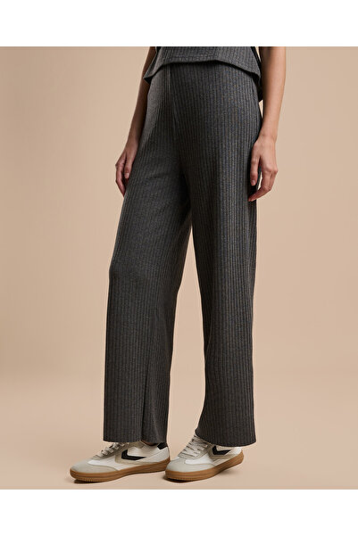 R&B Ribbed Wide Leg Pants with Elastic Waist