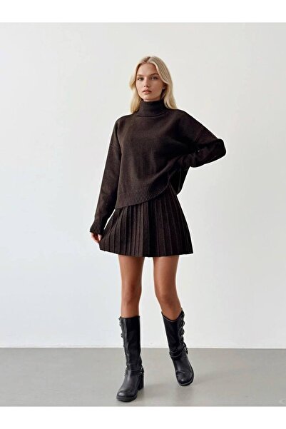 Nil's BUTİK طقم سترة وتنورة تريكو بياقة عالية