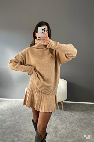 Cemre Life Women's Embroidered Pleated Sweater Skirt Set