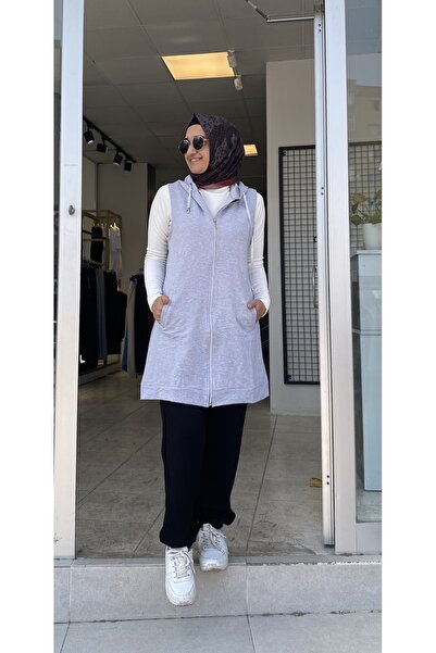 TRZMBUTİK Kapişonlu penye kumaş yelek