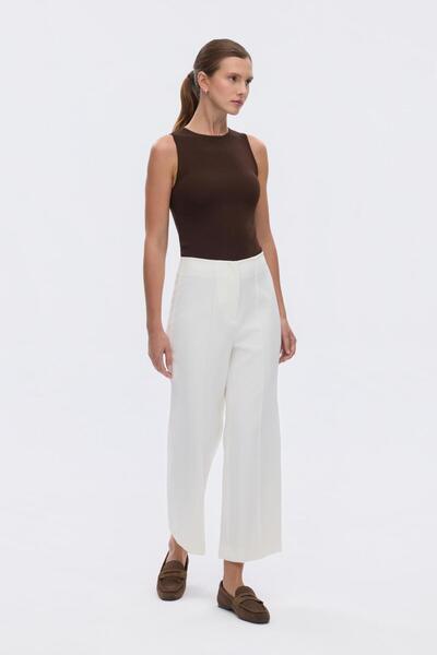 KADRİYE BAŞTÜRK High Waist Fit Cut Crepe Trousers Ecru