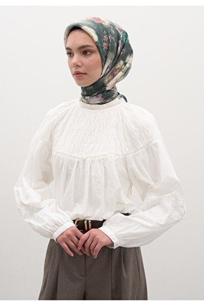 Fresh وشاح فينتاج من القطن والفسكوز بنقشة الورد باللون الأخضر