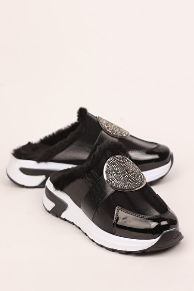 Madam Tarz Ljn-085 Stone Detailed Casual Slippers
