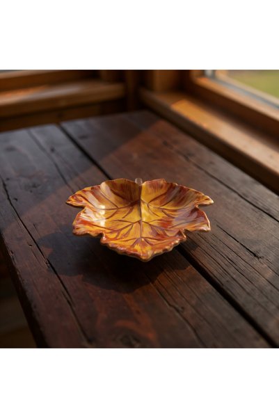BELLATRİX ATÖLYE Sonbahar Yaprağı Formlu Dekoratif Tabak – 15 cm x 13,5 cm