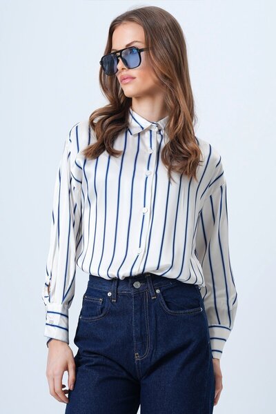 VAGGON Women's Blue Striped Satin Shirt Vs01384