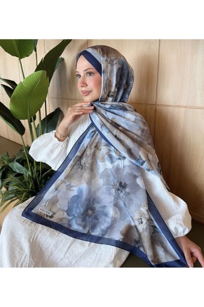 MODA Culorile de toamnă într-unul singur șal de bumbac cu tonuri moale ale albastrului Mineleşarp