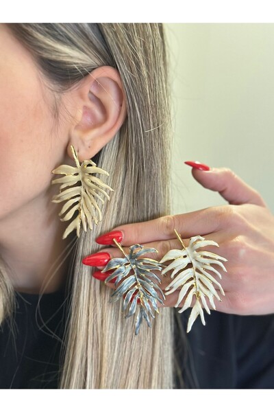 MyladyAccessoriess Leaf Earrings (Brass Plated) Gray