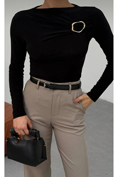 rushana KADIN göğüs tokalı aksesuar detaylı kadife kumaş esnek bluz