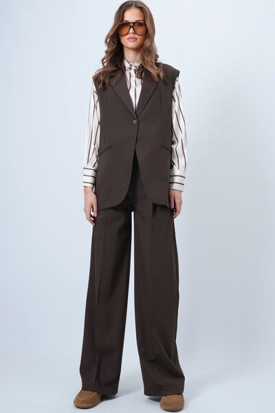 VAGGON Women's Brown Single Button Double Pocket Lined Vest Pants Set Vs01346