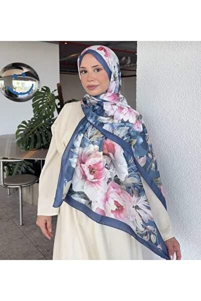 MODA Șalul din bumbac din seria Mineleşarp inspirată este livrată împreună cu...