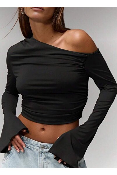 Linich&Co Bluză crop neagră elastică cu un singur umăr, decolteu asimetric, mânecă spaniolă