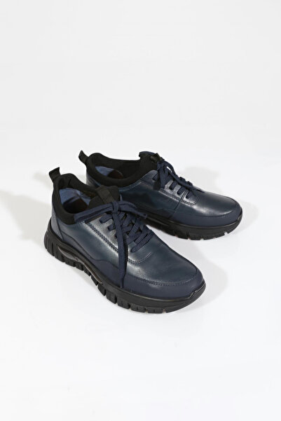 DGN 20139 Men's Lace-Up Sports Shoes