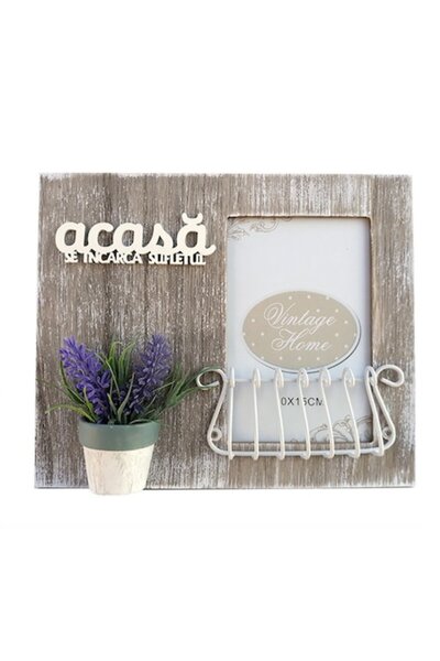 BV Photo frame with lavender and grille, text "Home recharges the soul"