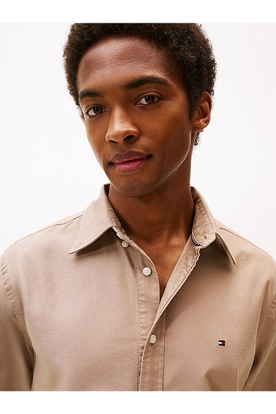 Tommy Hilfiger Men's Solid Heritage Oxford Shirt